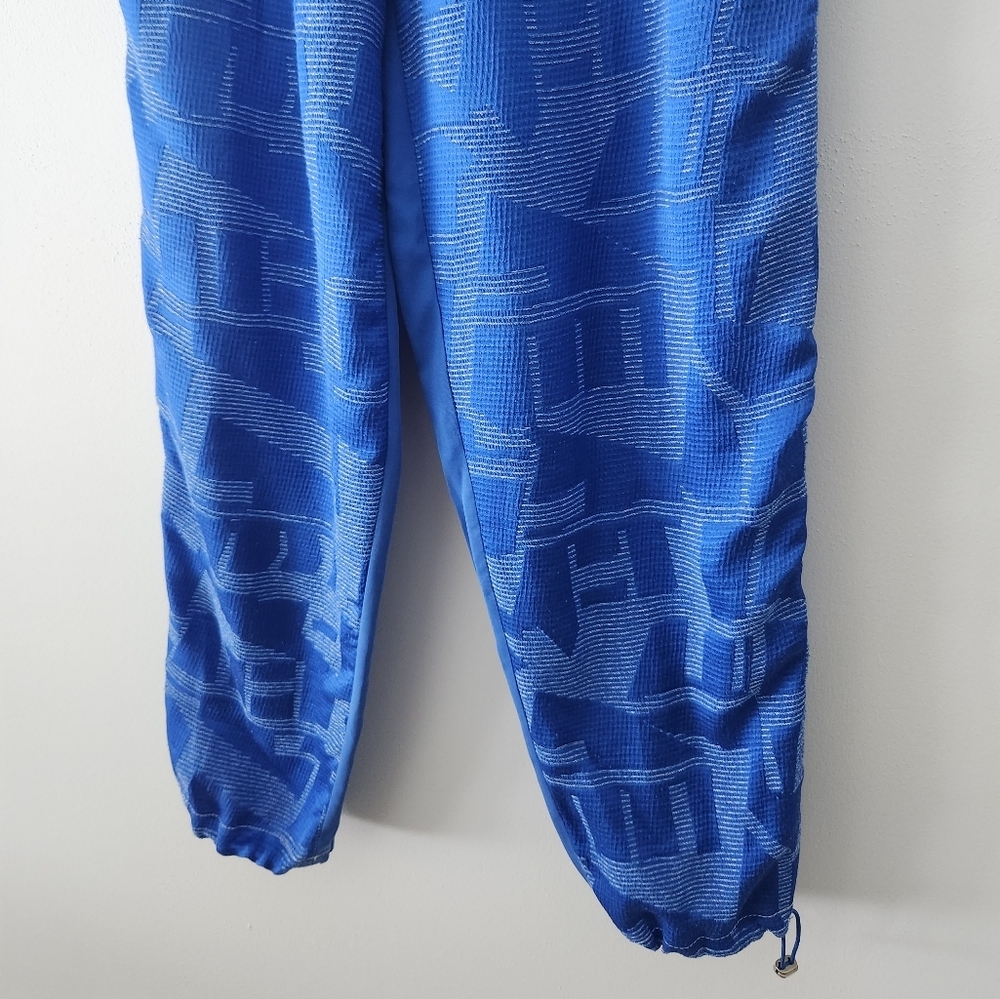 Nocturne Textured Jogger Pants - Picture 4 of 9